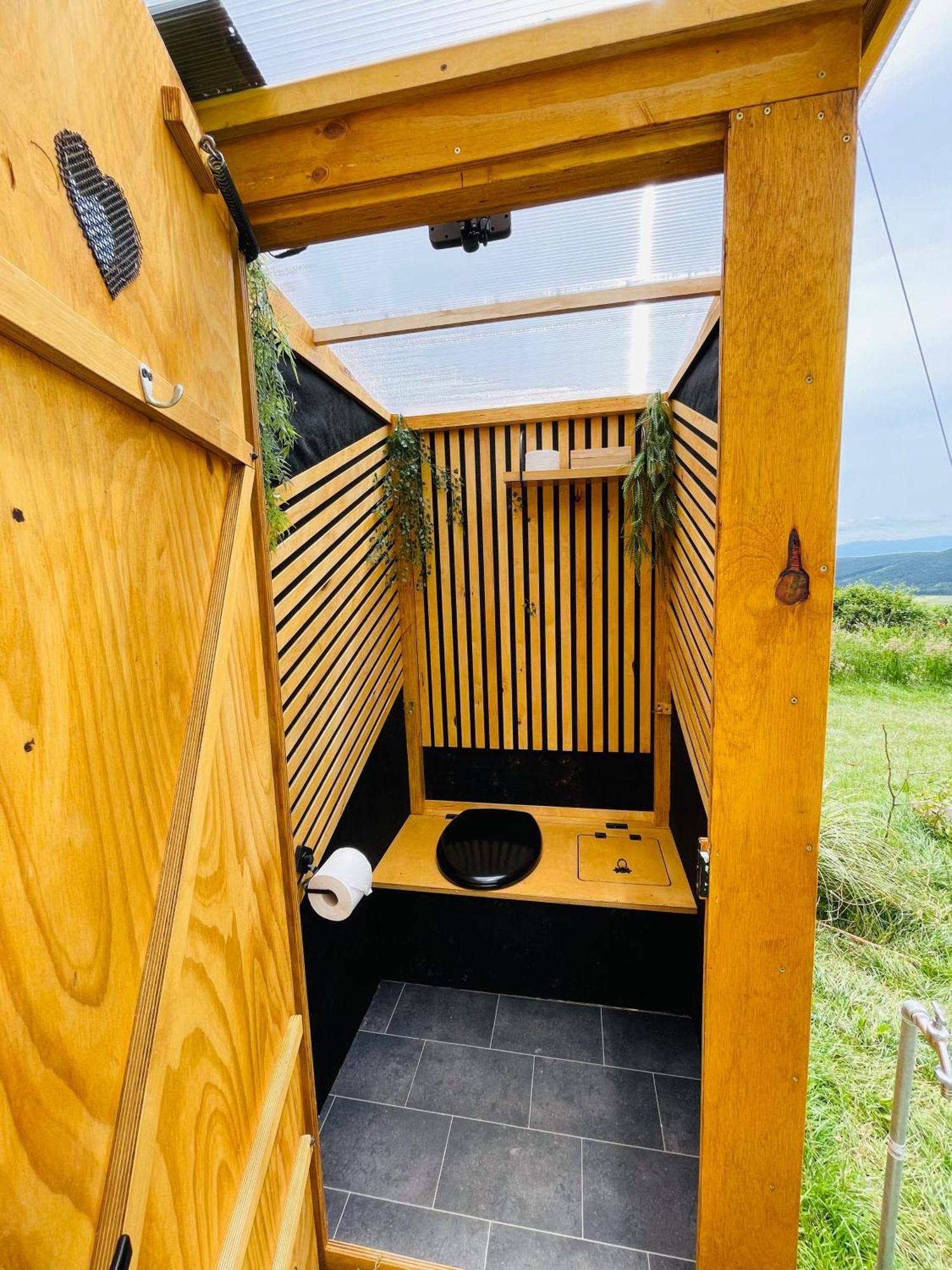 Glamping Hohe Wand - Zelt Mit Sternenfenster Und Whirlpool Hotel Maiersdorf Exterior foto